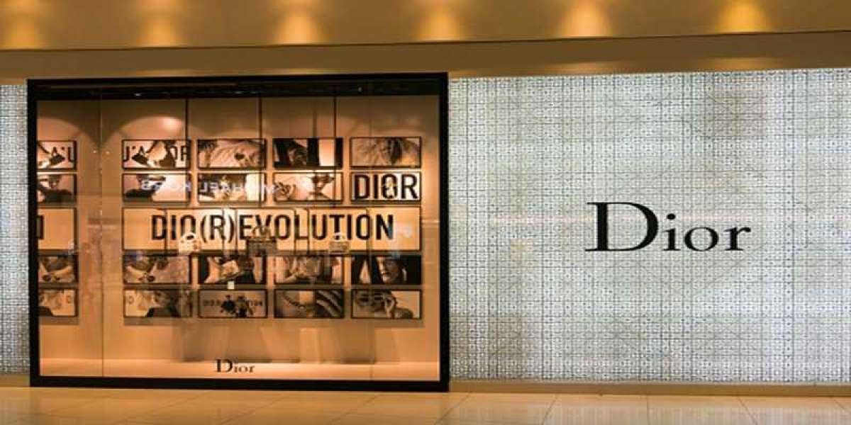 Dior Shoes Sale tweed. Both models used