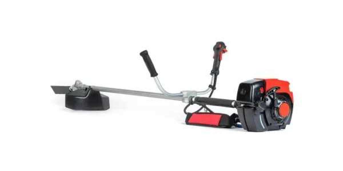 Use and maintenance of a 30-inch electric hedge trimmer