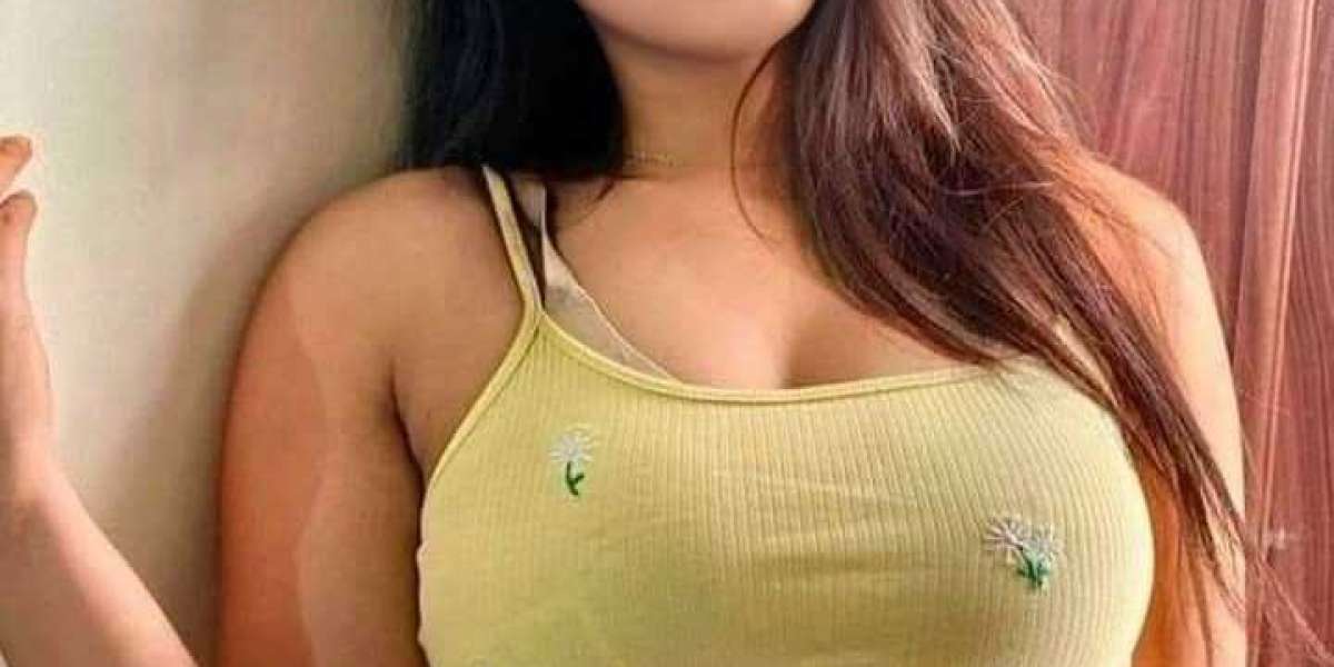 Get Extreme Sensual Pleasure from Karachi Escorts