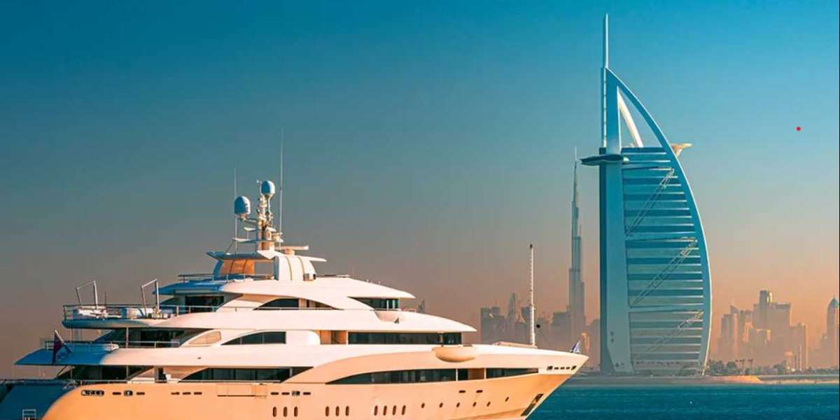 Rent a Yacht in Dubai: Experience the Ultimate Luxury on the Water