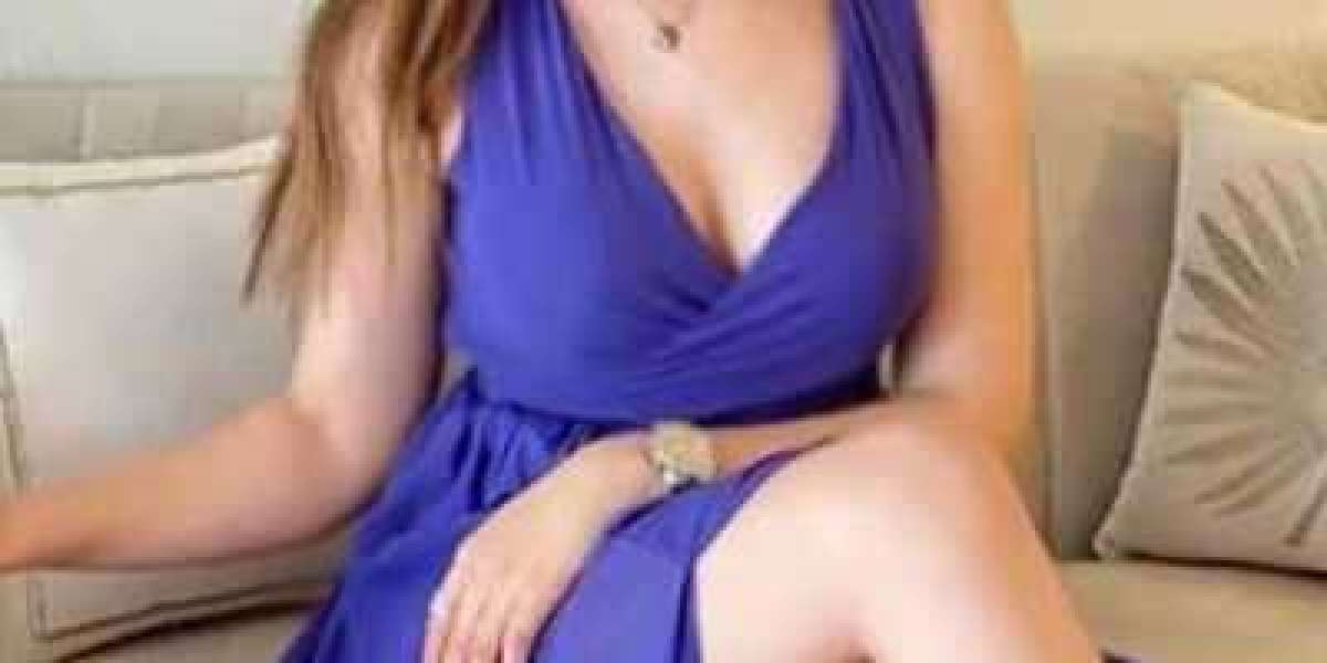 No-1 Call Girls In Dwarka Sector 18 {Delhi} 9899914408