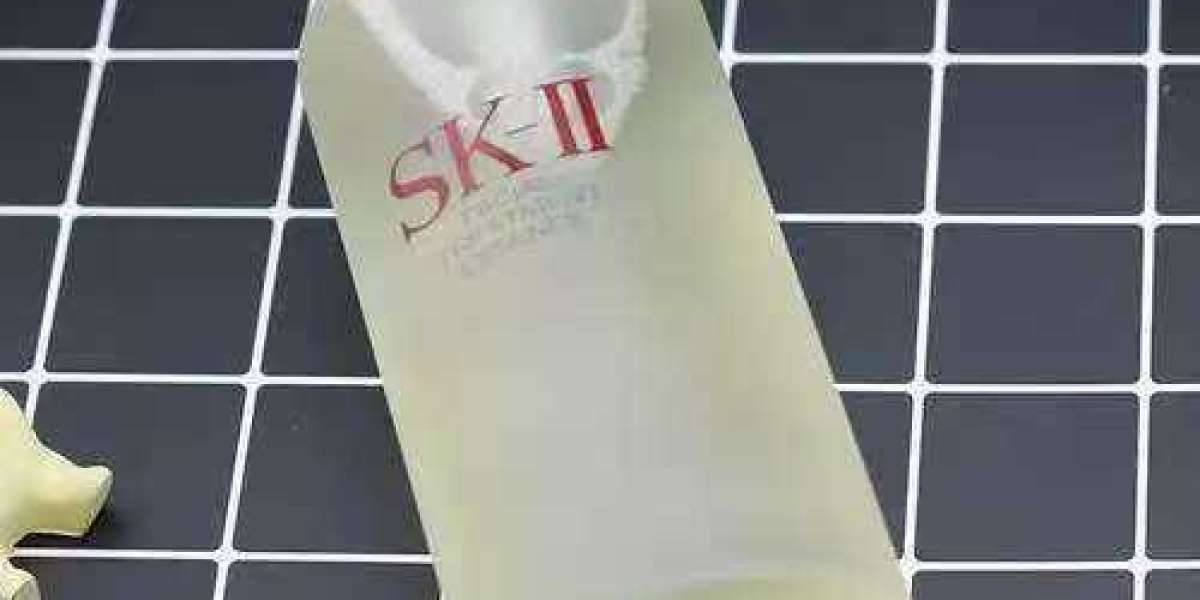 肌膚保養的經典之選：深入了解 SK-II 的明星產品魅力