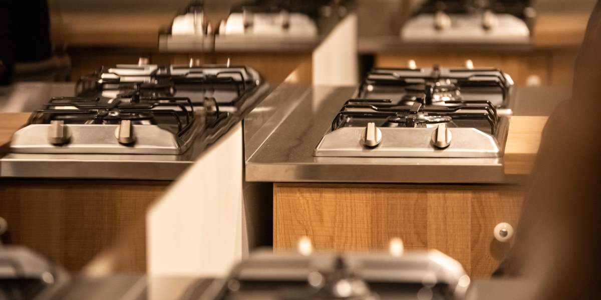 How Inbuilt Kitchen Appliances Became The Hottest Trend Of 2024