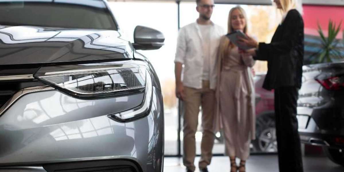 Everything You Need to Know About How to Rent a Car in Dubai as a Tourist or Expat