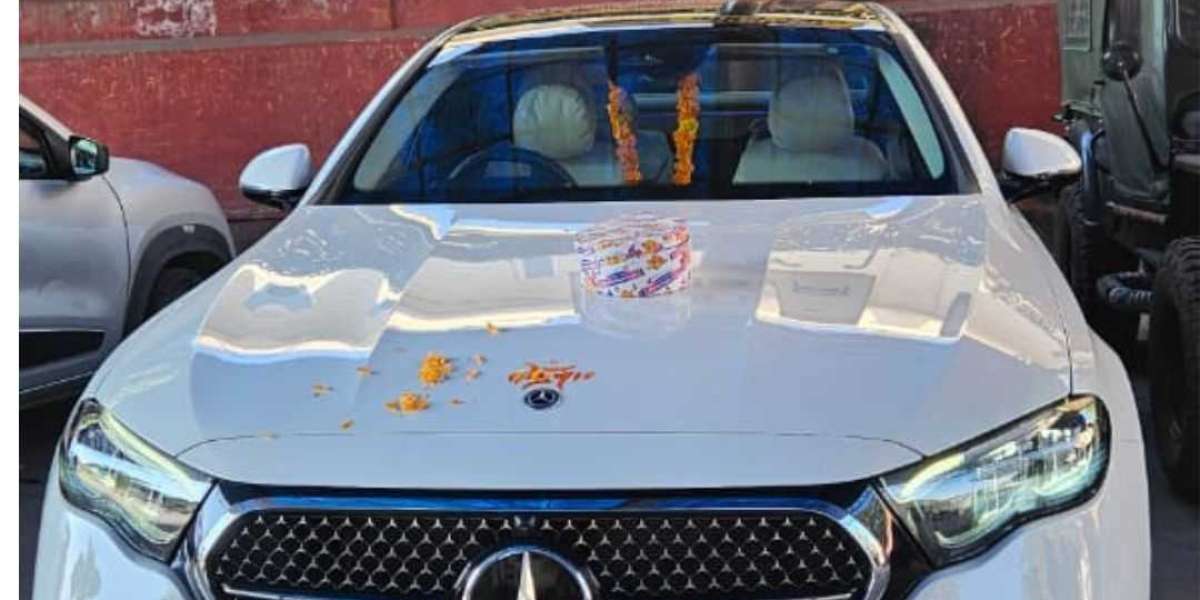 Luxury Car for Rent in Jaipur | World Wide Luxury Travels