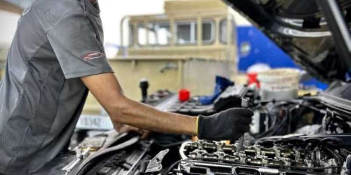 Jeep Repair Dubai: Desert Tested, Mechanic Approved