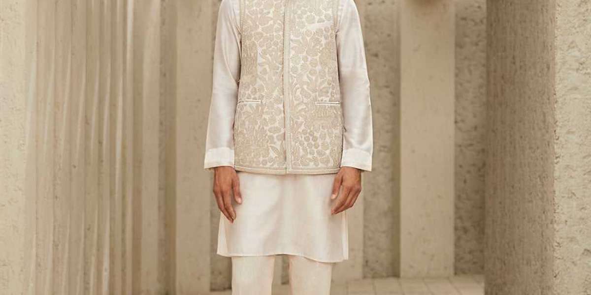 Jodhpuri Suit for Wedding: The Perfect Blend of Tradition and Royalty