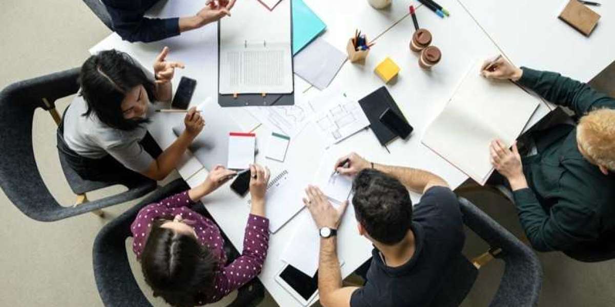 Executive Influence: Strategic Leadership in Law and the Art of Persuasion