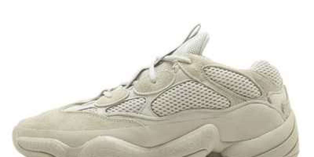YEEZY 500 重磅回歸｜椰子鞋經典款式與潮流穿搭全解析