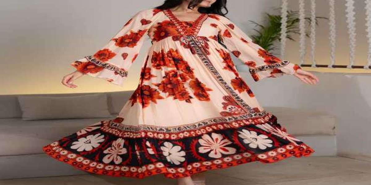 Long vs Short Dresses: Which is Best for Festivals?