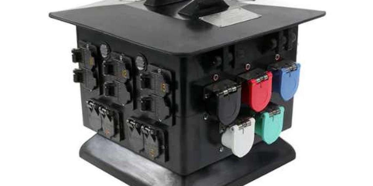 Nante Complete Portable Distribution Box for Outdoor and Garage Projects