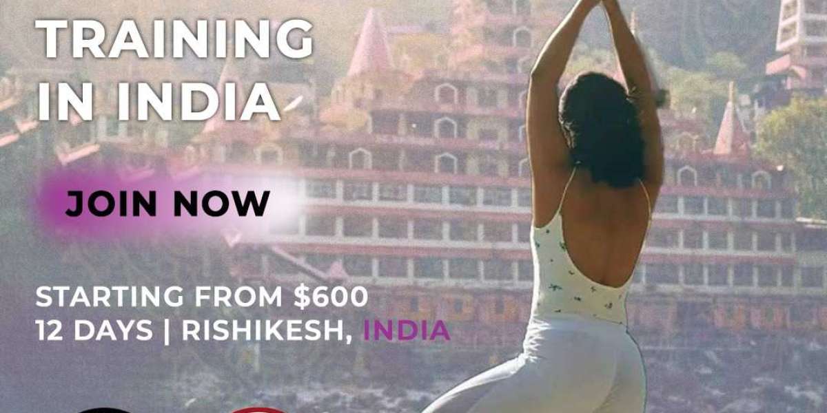 100 Hour Yoga Teacher Training Course in Rishikesh: A Transformative Beginning