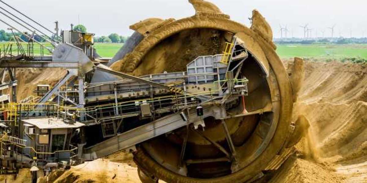 Is Online M.Tech in Mining Engineering Right for You? Check Course Benefits & Scope