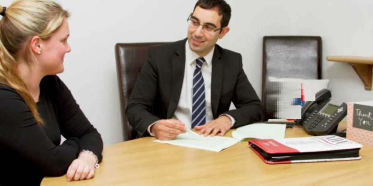 The Expert's Lens: How Top Immigration Expert Solicitors UK See Your Case Differently