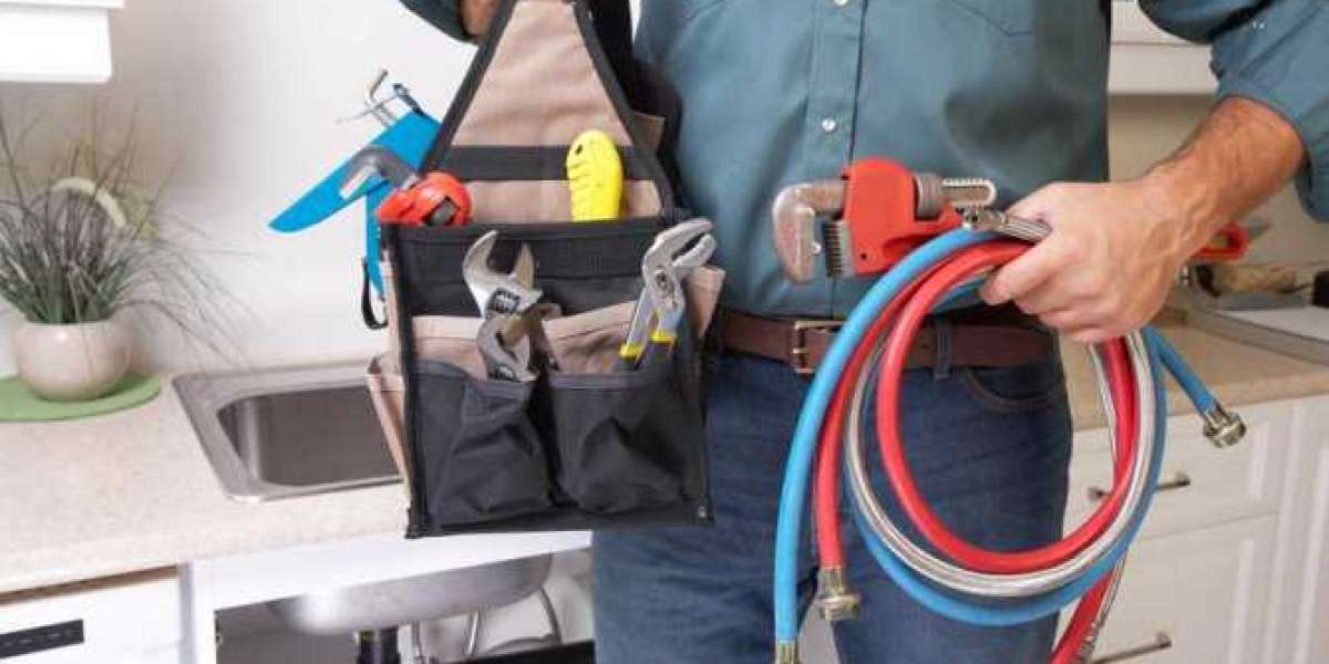 Why You Should Never Ignore Small Plumbing Problems in Houston Homes