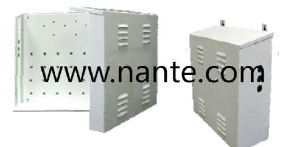 Nante Explores Plastic Versus Metal Enclosures for Socket Box