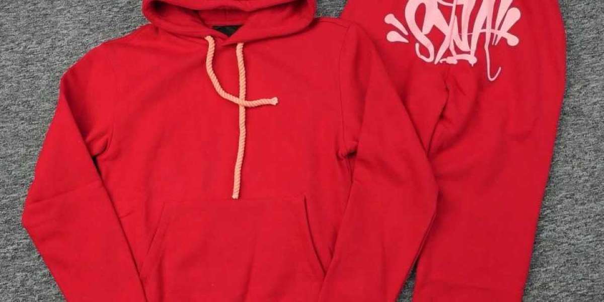 Streetwear Dreams at Unbeatable Prices