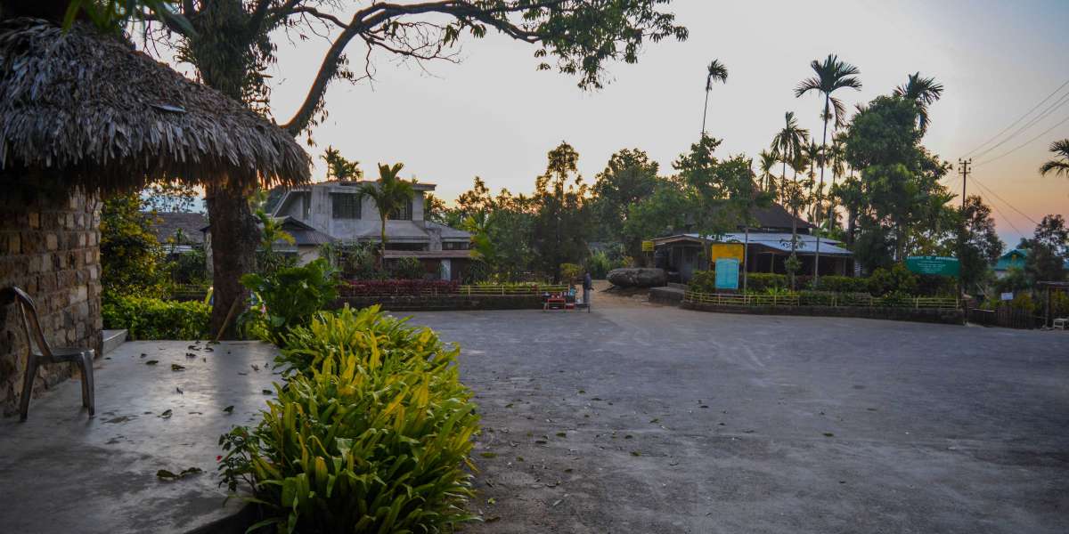 A Walk Through Heaven: Discovering Nature's Paradise in Mawlynnong
