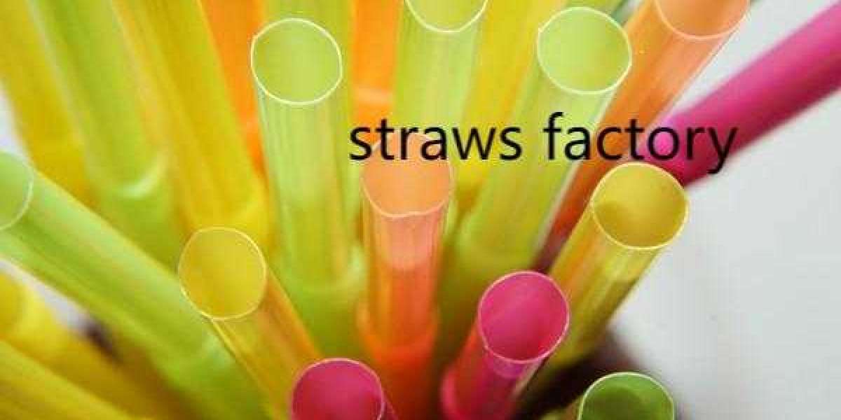 Innovative Eco Straws Support Modern Daily Drinking with Green Materials