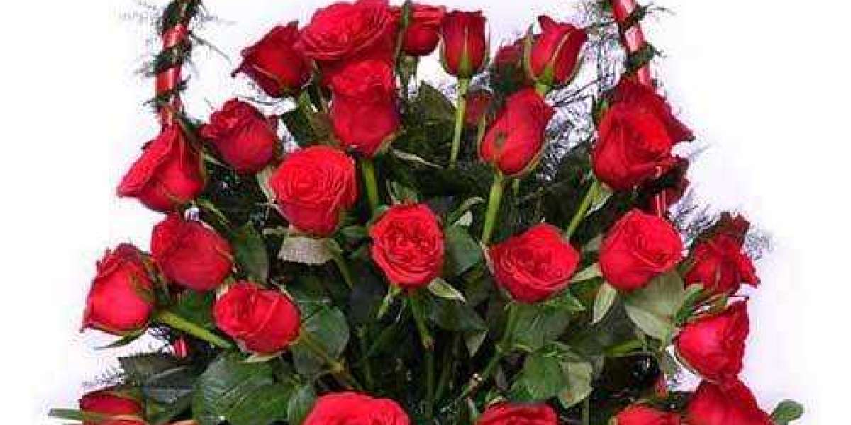 Online Flower Delivery in Bhopal – Fresh Blooms & Gift Hampers with YuvaFlowers