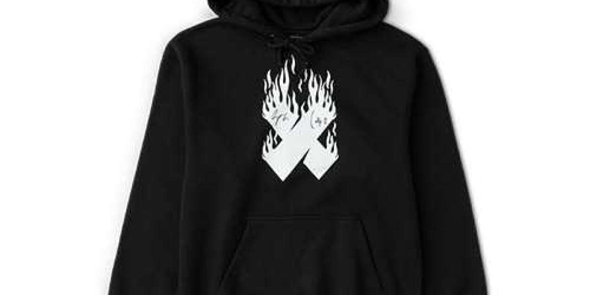XPLR Merch Outfit Ideas That Actually Look Cool