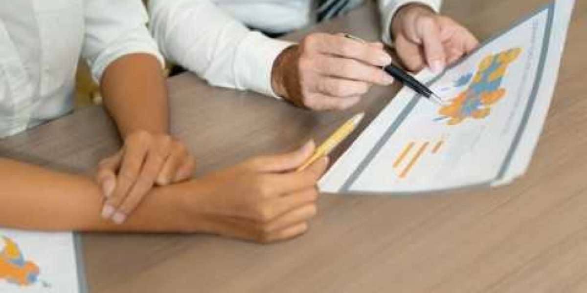 How to Write a Monthly Report in NGO?