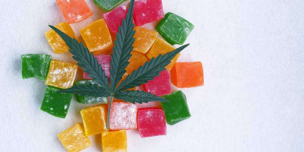 Peach Honey CBD Gummies with THC-Free, Vegan-Friendly Formula