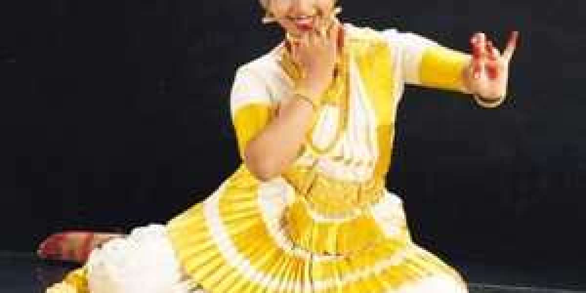 Classical Dance Practice Dress by Bharatanatyam World – Elegance Meets Comfort
