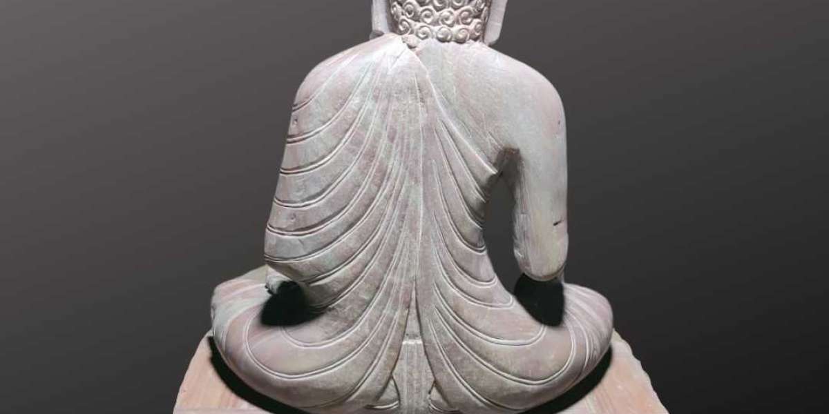The Spiritual Significance of Buddha Sculptures in Modern Homes