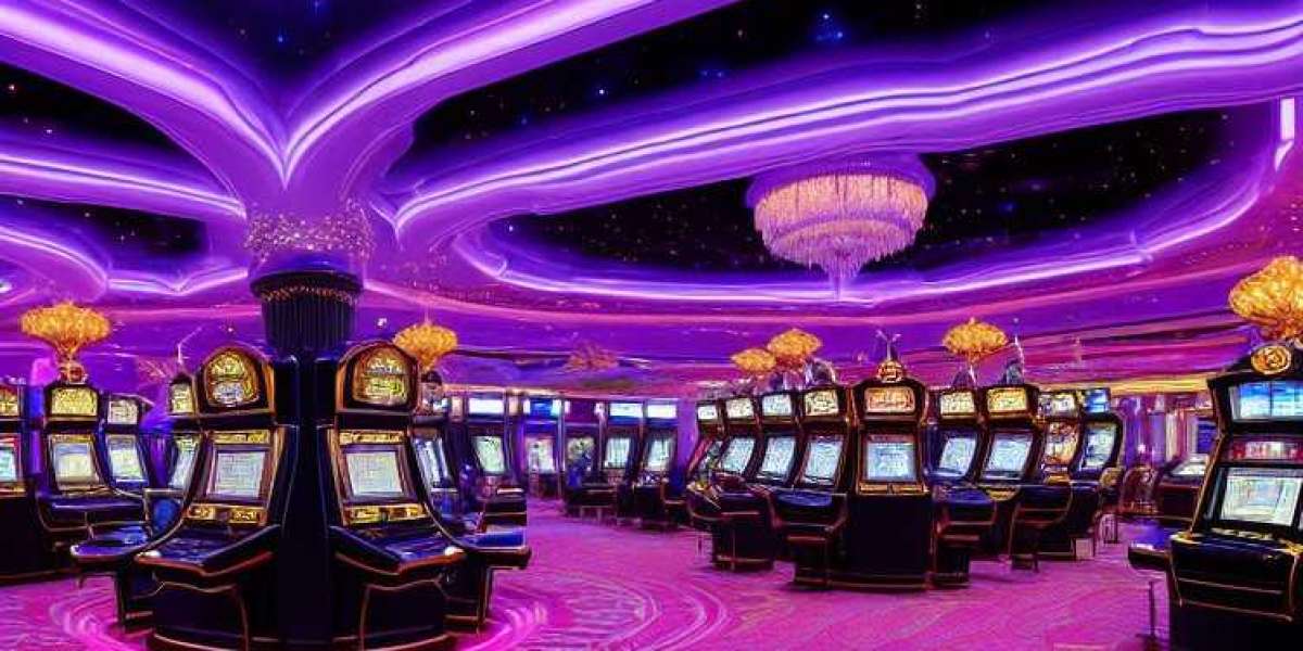 Living Playing Perfection at LuckyDreams