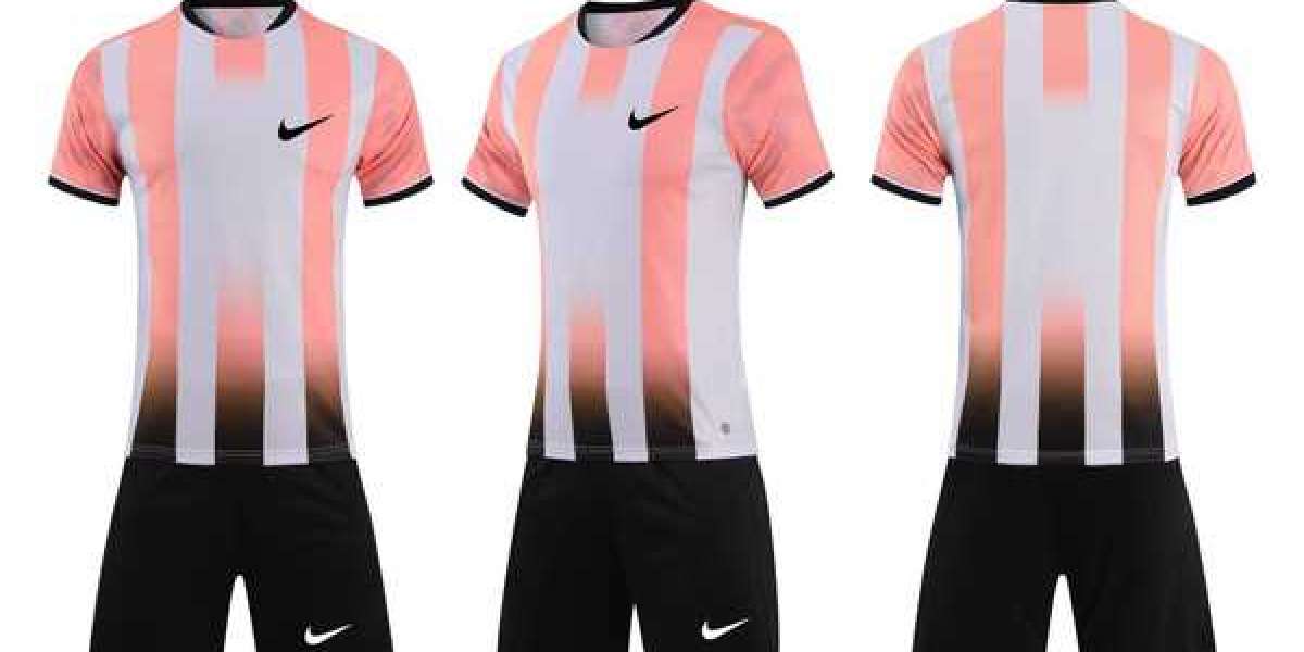 Custom Football Shirts: Redefining Team Identity and Performance