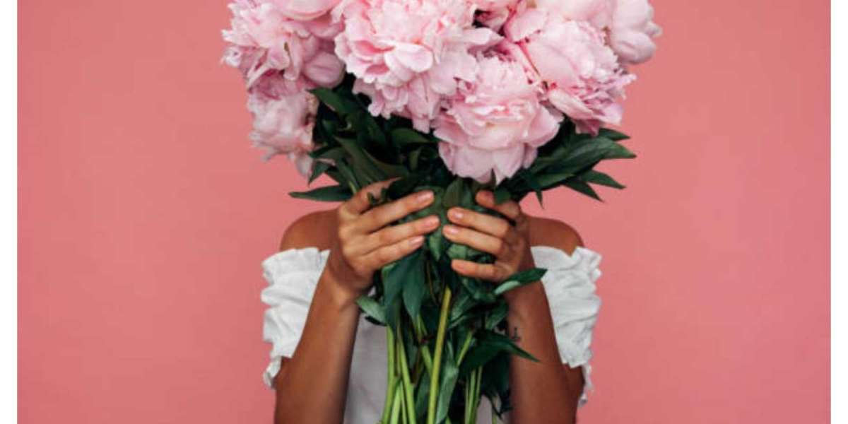 FlowersMart is the Best Flower Shop Dubai Offering Professional Flower Delivery UAE