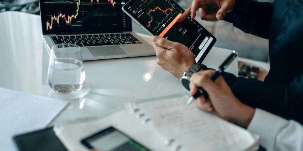 Choosing the Best Trading Platform: Why Onepip.app Stands Out for Modern Traders