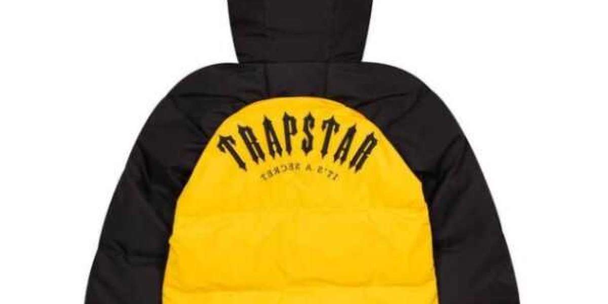 Trapstar UK Streetwear: Bold Jackets, Hoodies and Tracksuits for Urban Style