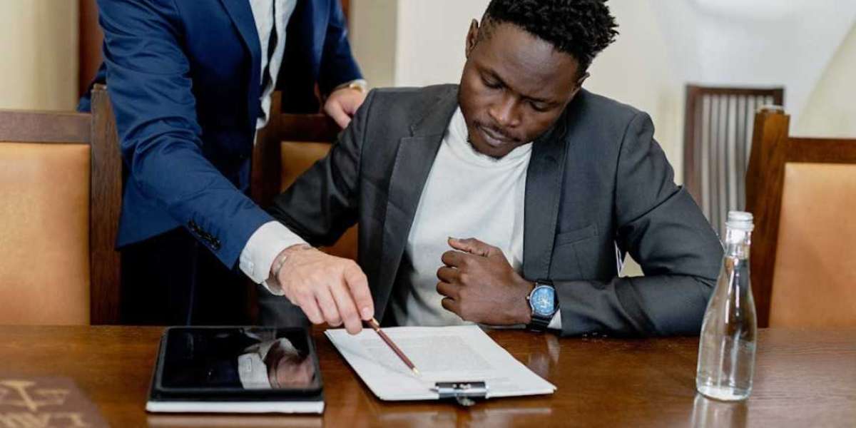 The Executive Briefing: Key Strategic Decisions for UK Business Immigration