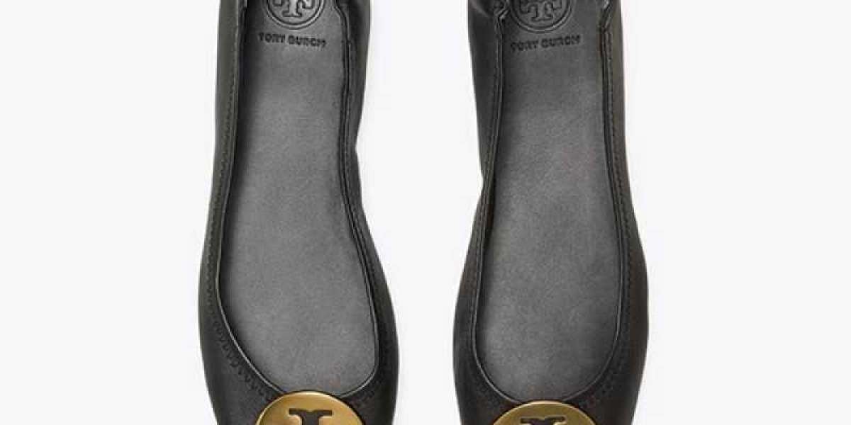 tory burch tb 包包官網人氣推薦｜minnie 芭蕾舞平底鞋 舒適與時尚兼具