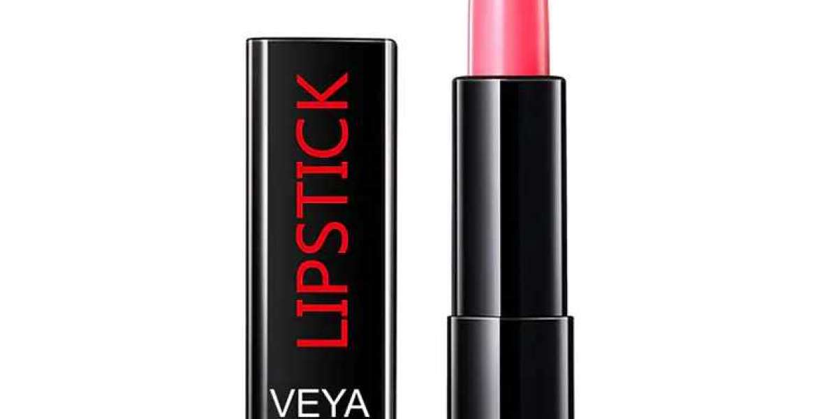 Understanding What Makes Long-Lasting Lip Gloss Practical