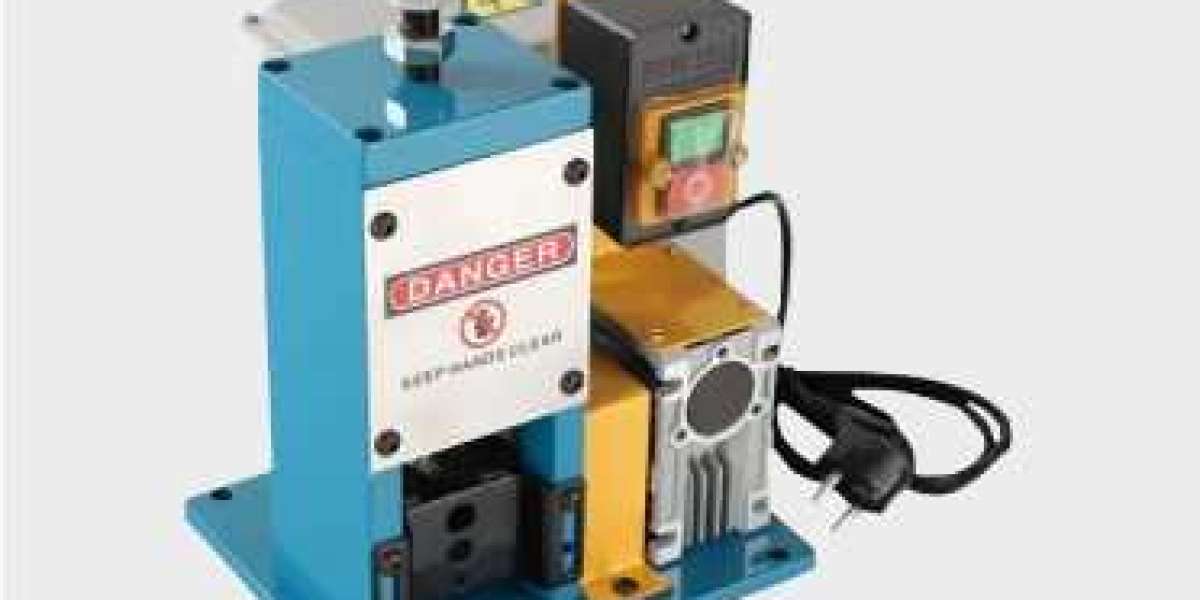 Which Features Should You Check In Multi Hole Wire Stripping Machine?