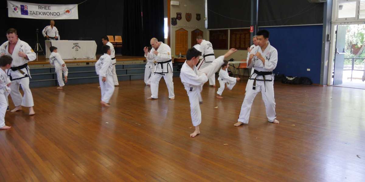 Taekwondo Centre Near Me: Professional Training in Condell Park
