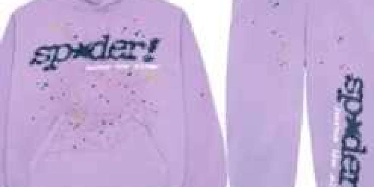 The Iconic Sp5der Tracksuit Brand for Modern Street Culture