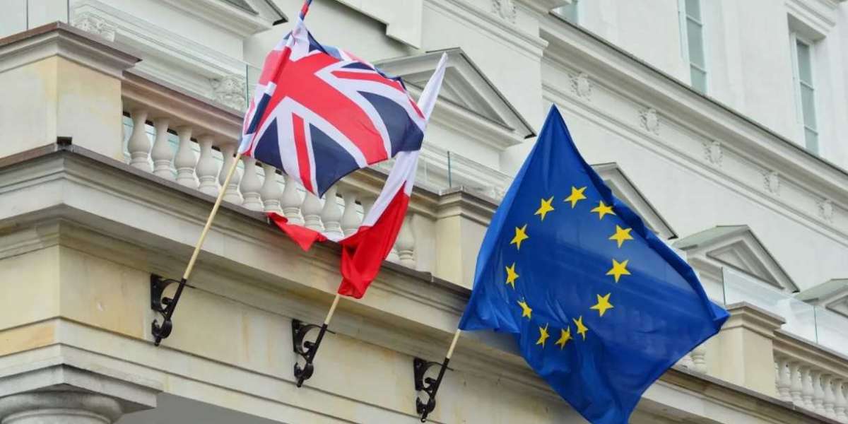 Northern Powerhouse, Global Talent: Why Immigration Solicitors Manchester is Your Essential Partner