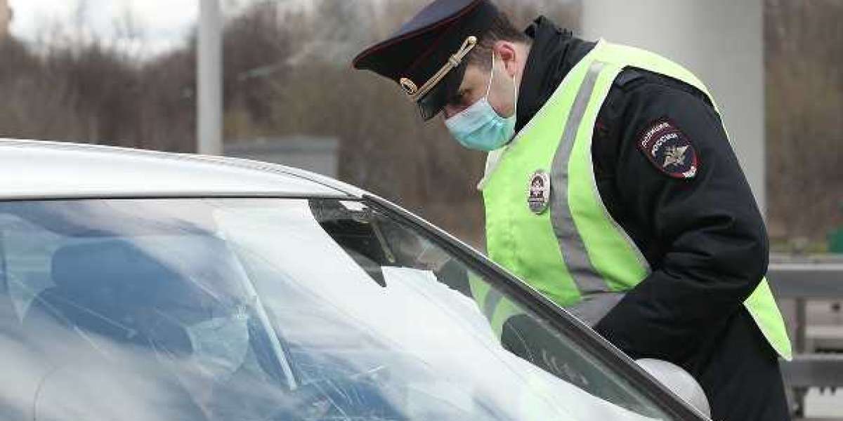 A Buyer's Guide: 5 Critical Checks Before Choosing Your Motoring Offence Solicitor