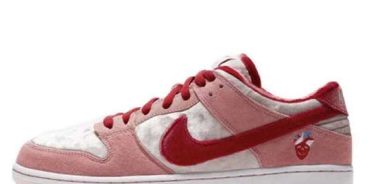 สนีกเกอร์ยอดฮิต เลือกคู่ใช่ให้ตรงสไตล์