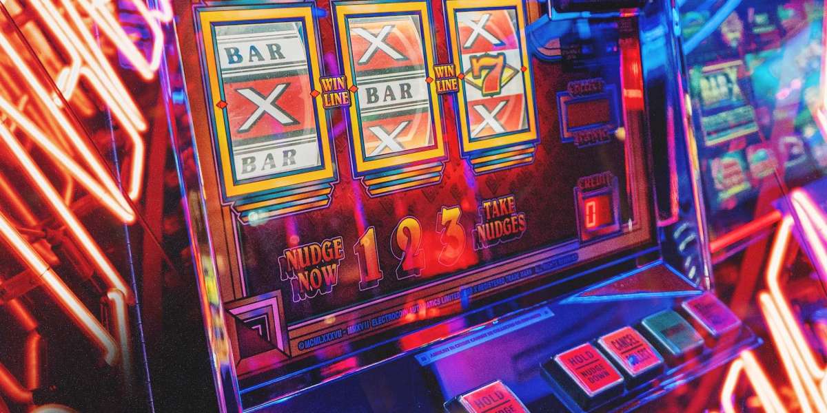 Navigating Online Casino Regulations: A Guide for Players in 2025